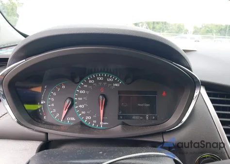 2021 Chevrolet Trax Fwd Lt z USA, uszkodzony, nr VIN KL7CJLSB6MB353117